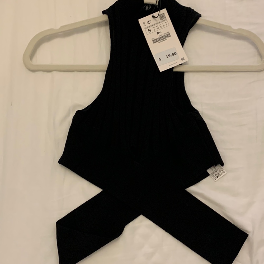 Brand new NEVER WORN! BANDAGE BLACK TOP FROM ZARA. Size S